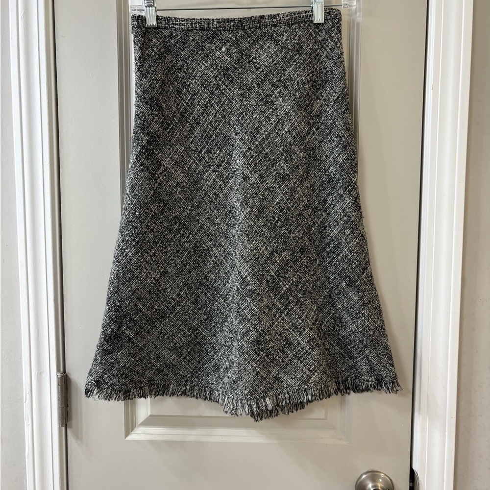BCBG MaxAzria Elegant Gray Tweed Skirt
